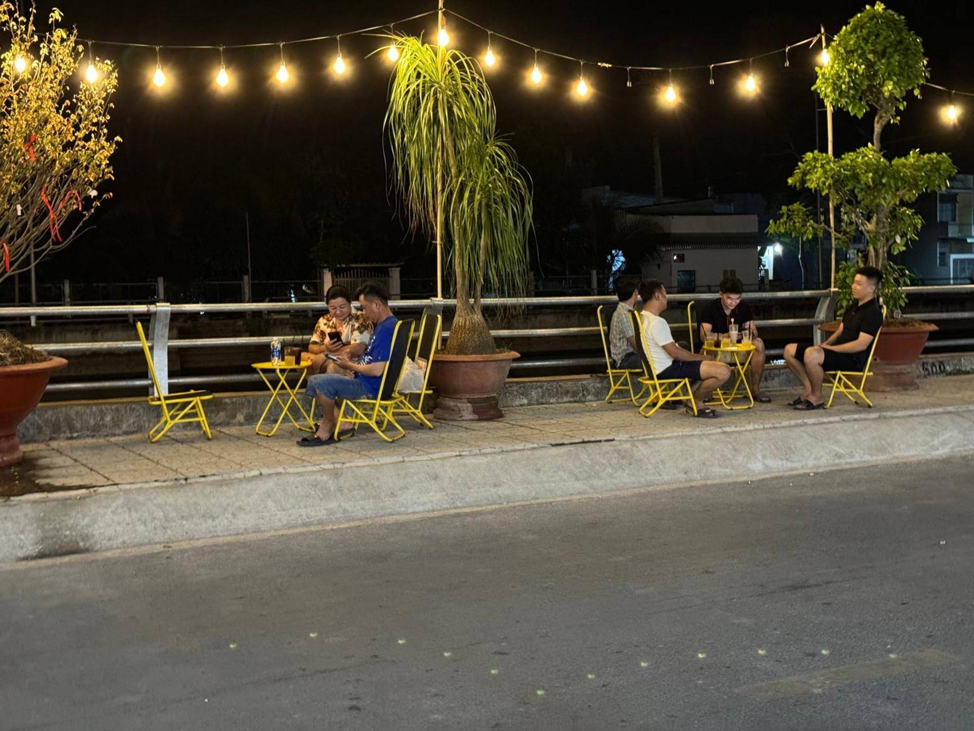 Kara Homestay & Cafe Cần Thơ Exterior foto